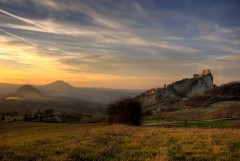 Italia, Marche - Descoperiti regiunea Montefeltro