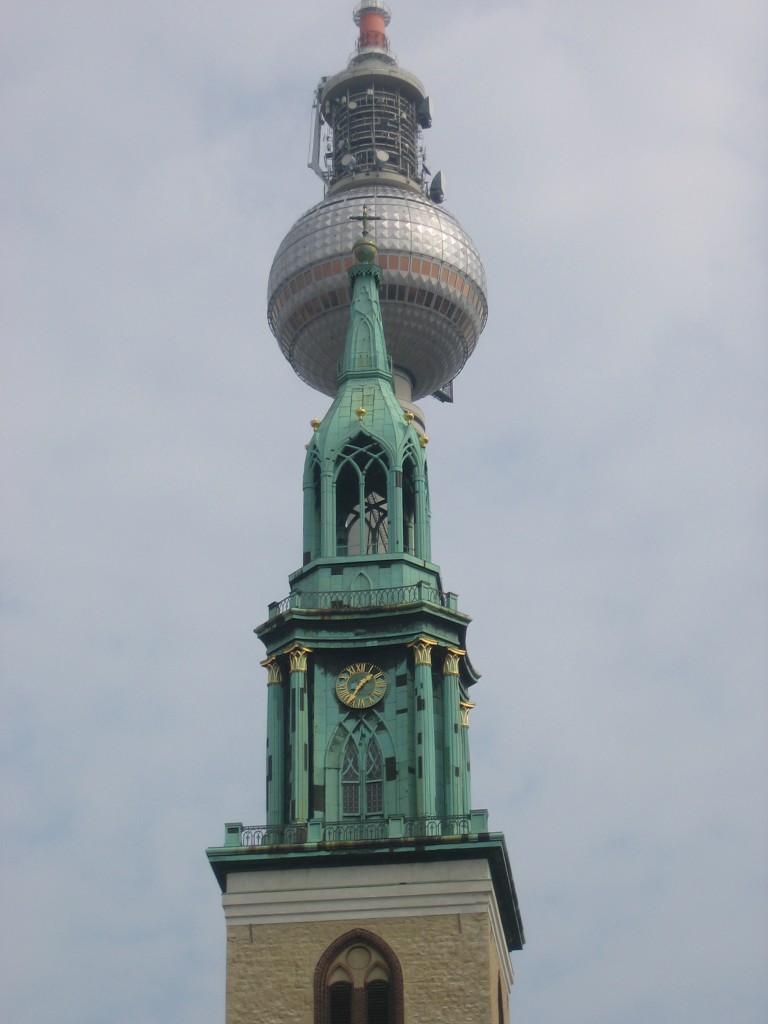 Emblema Berlinului Poarta Brandenburg | Impresii din Berlin Germania ...