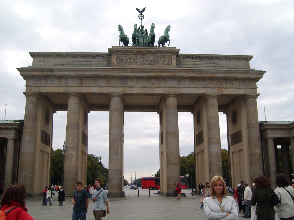 Poarta Brandenburg (Brandenburger Tor) - Berlin | Impresii din Berlin ...